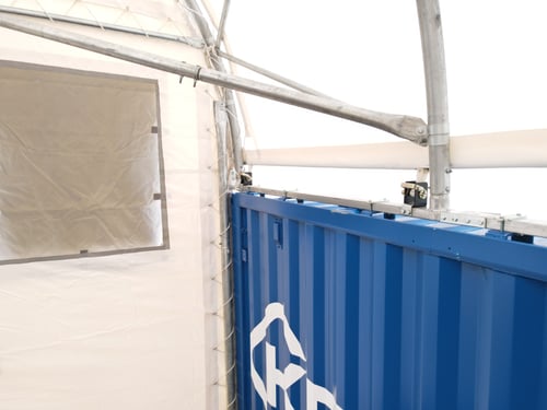 Wieso Befestigungsklammern für Containerüberdachungen nehmen?